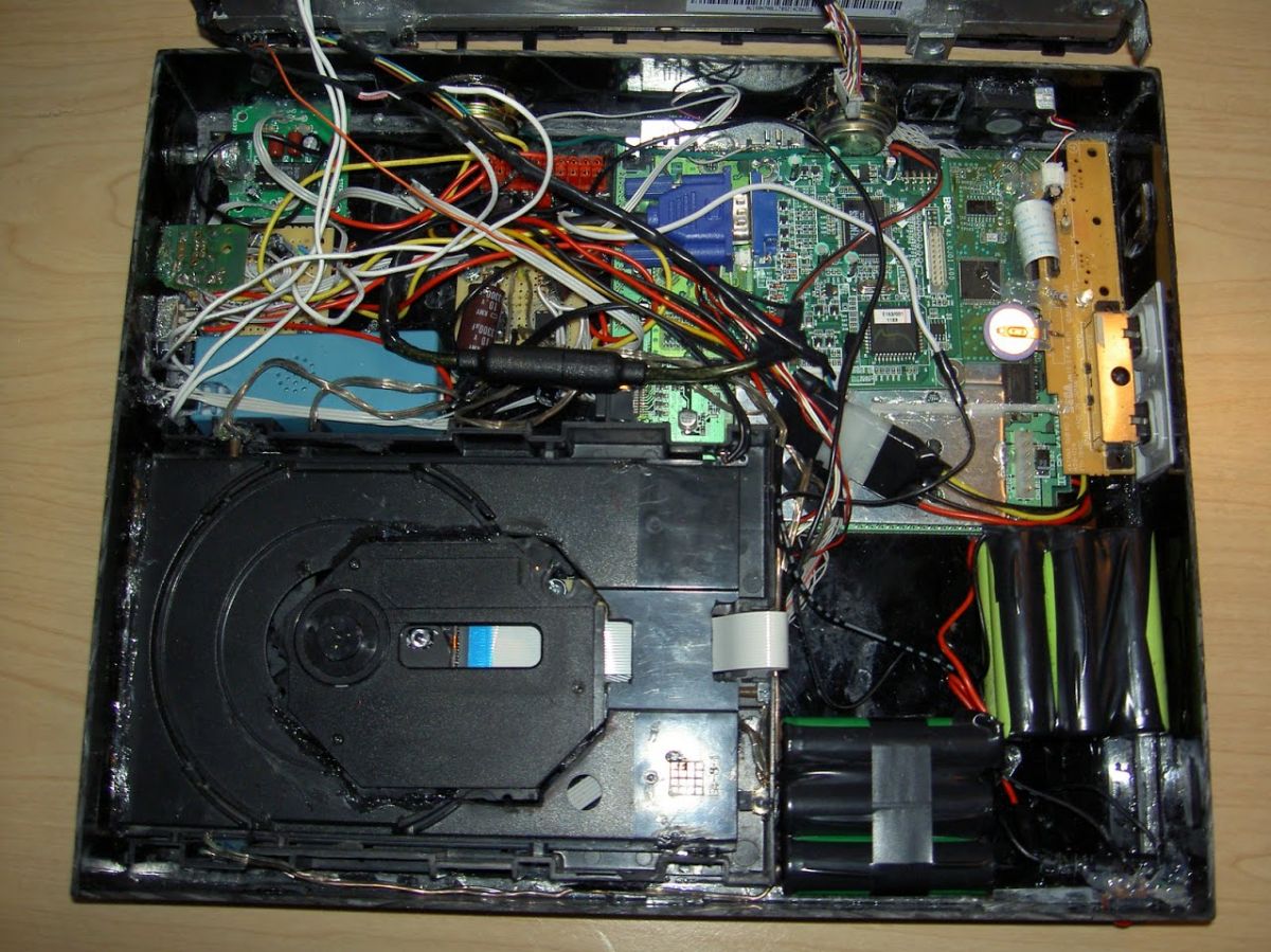 All of the components inside the case